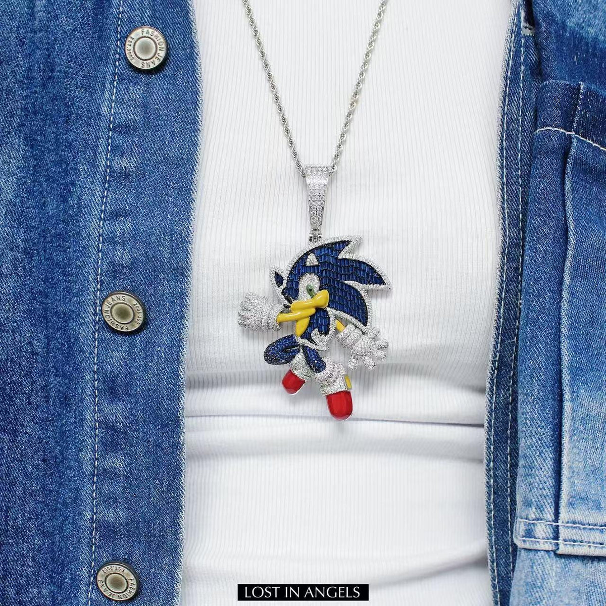 Iced Out Sonic Pendant: CZ Bling Hip-Hop Jewelry with Cuban Chain