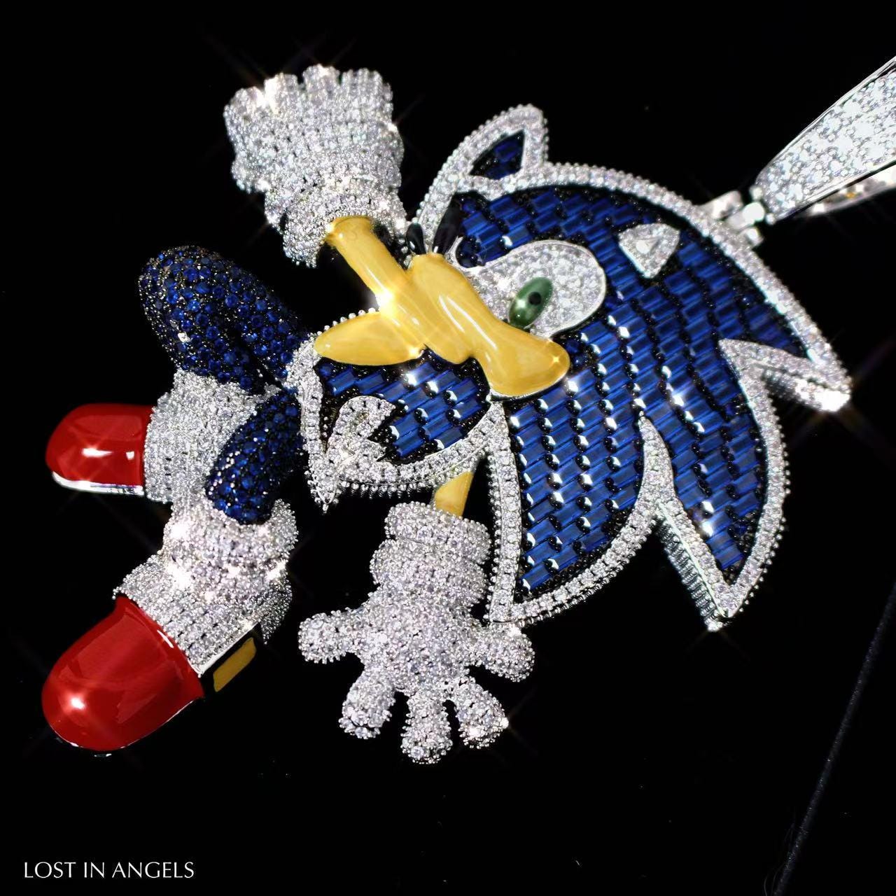 Iced Out Sonic Pendant: CZ Bling Hip-Hop Jewelry with Cuban Chain