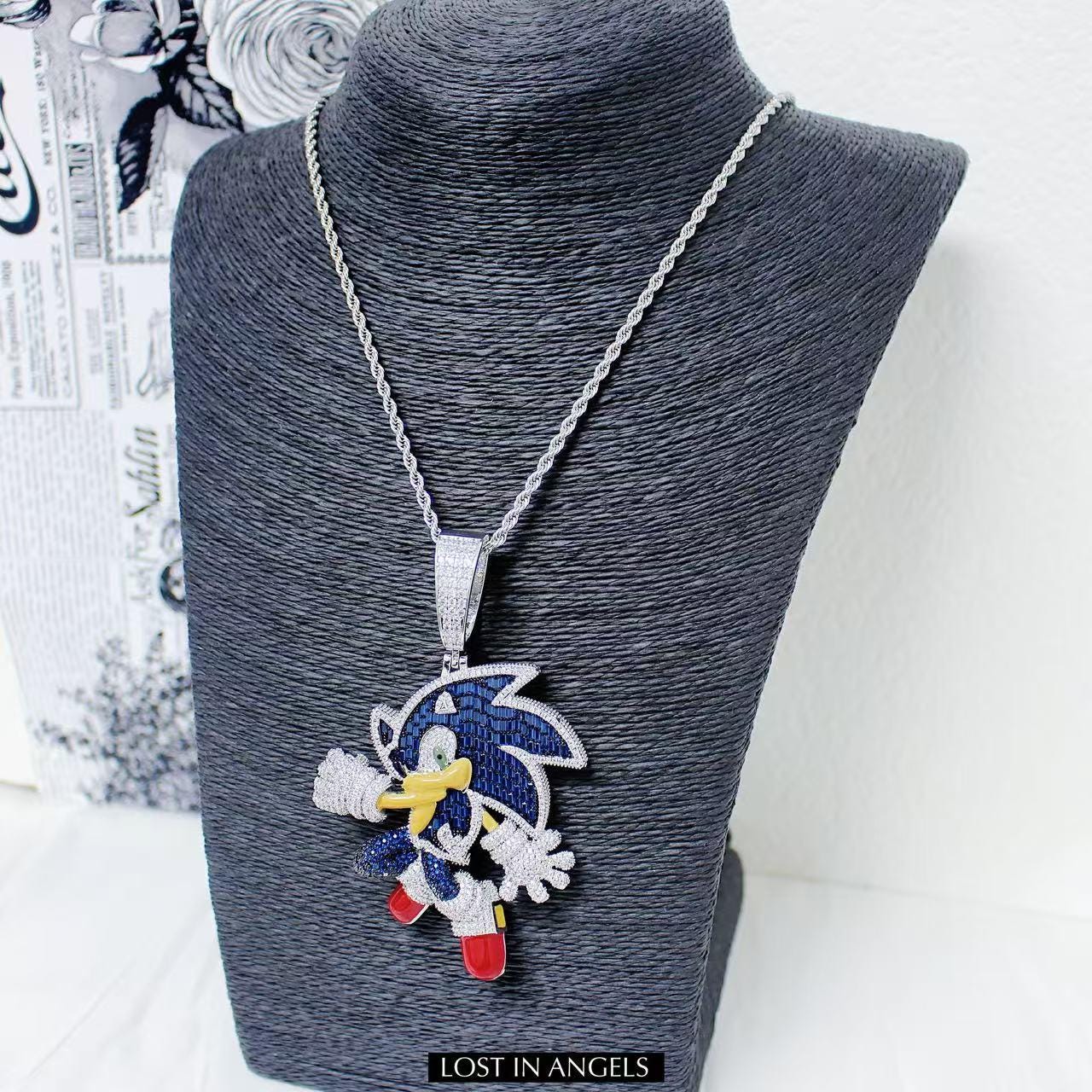 Iced Out Sonic Pendant: CZ Bling Hip-Hop Jewelry with Cuban Chain