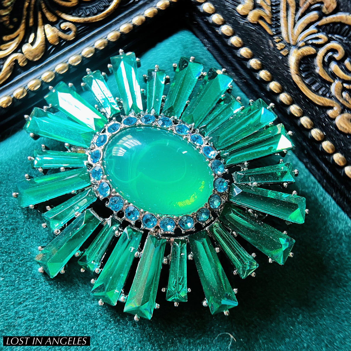 Victorian Emerald Floral Brooch: Vintage Inspired Statement Pin