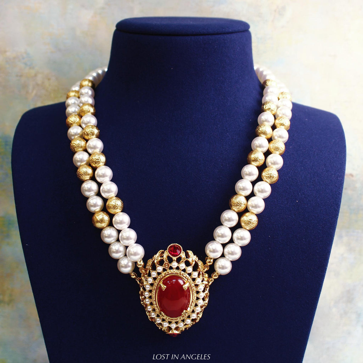Vintage-Inspired Royal Court Jewelry Set: Red Gemstone & Pearl Necklace and Bracelet