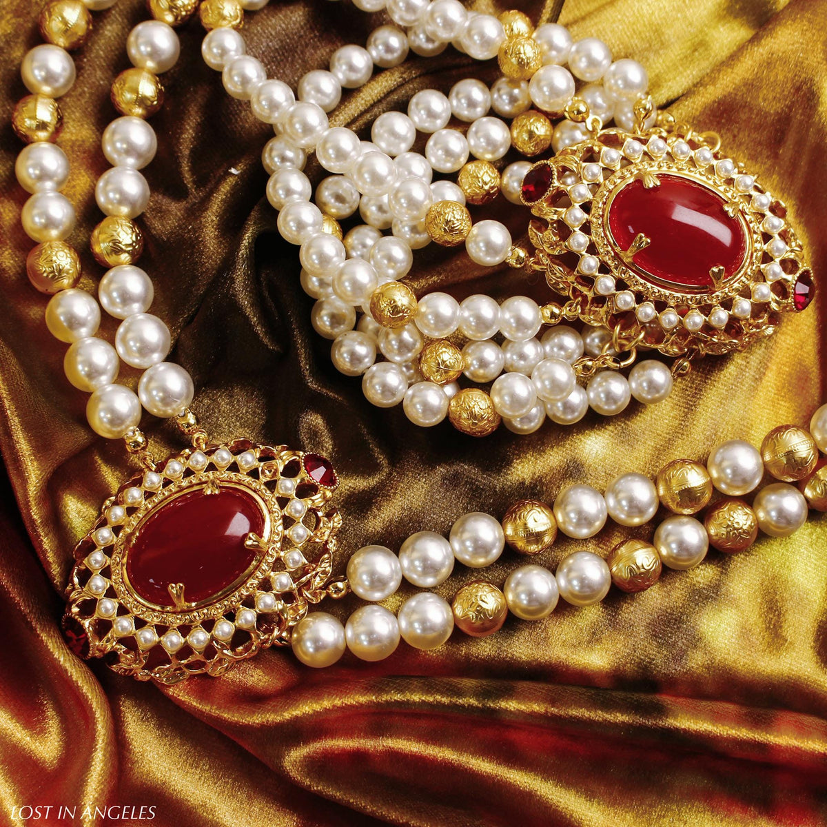 Vintage-Inspired Royal Court Jewelry Set: Red Gemstone & Pearl Necklace and Bracelet