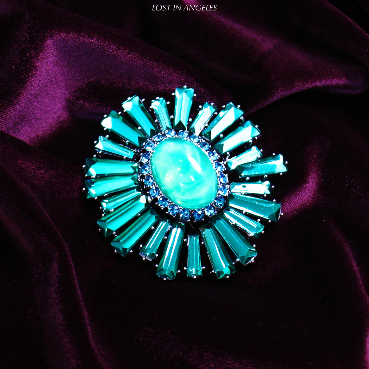 Victorian Emerald Floral Brooch: Vintage Inspired Statement Pin